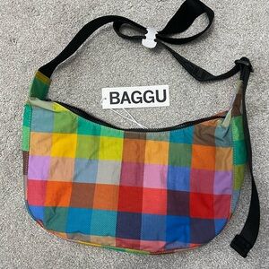 Baggu Medium Crescent Bag - Madras UO exclusive